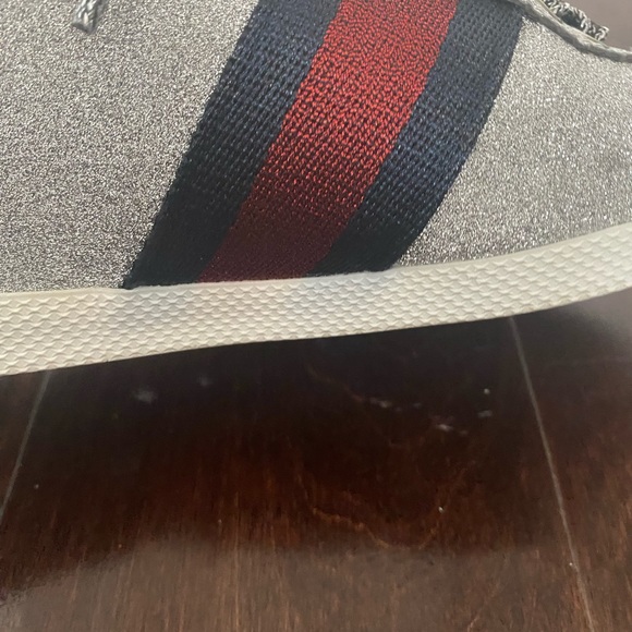 Authentic Gucci sneakers! - Picture 3 of 15